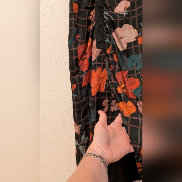 MNG by Mango Floral Black Midi Skirt - Picture 3 of 4